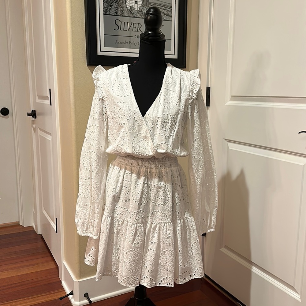 NWT Beautiful White eyelet Lilly Pulitzer size 10